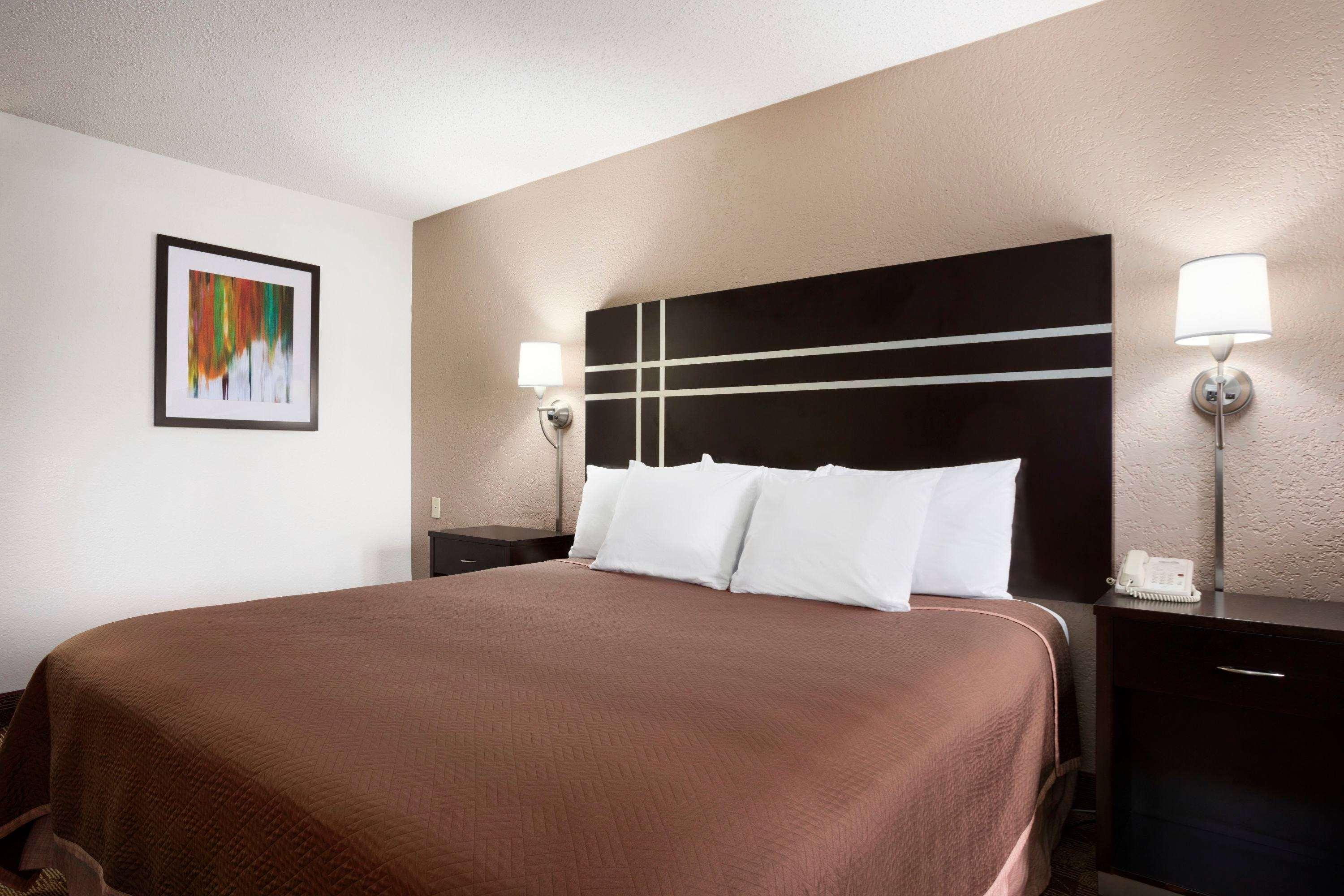 Travelodge By Wyndham Killeen/Fort Hood Экстерьер фото
